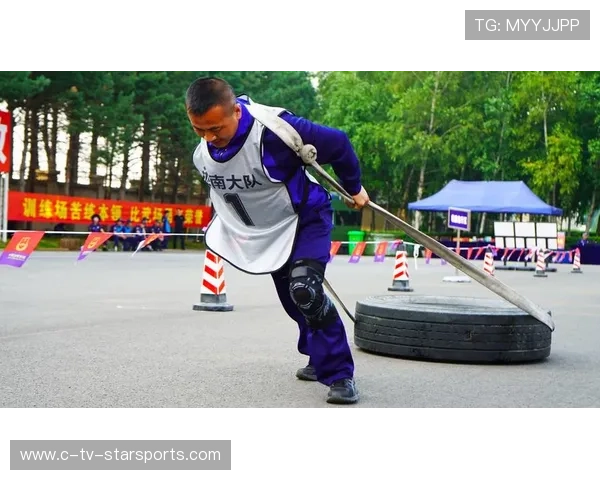 训练场出现新式体能器械，球员适应后效果显著