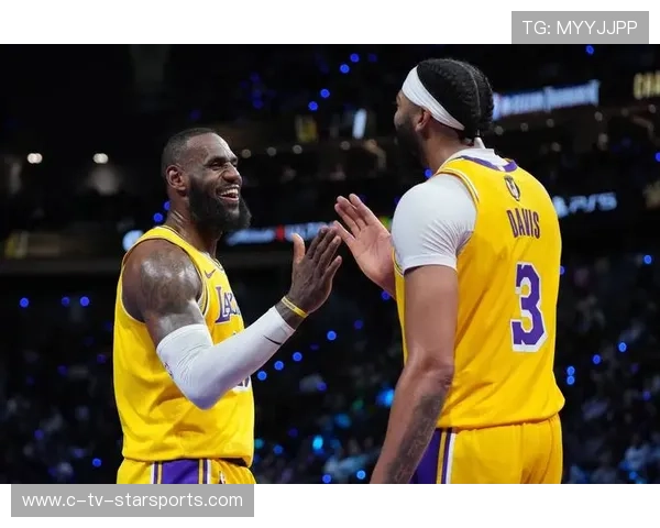 本赛季将是詹姆斯湖人生涯最后一季?东契奇上位,前路何在,詹姆斯湖人生涯首秀 本赛季将是詹姆斯湖人生涯最后一季?东契奇上位,前路何在,詹姆斯湖人生涯首秀