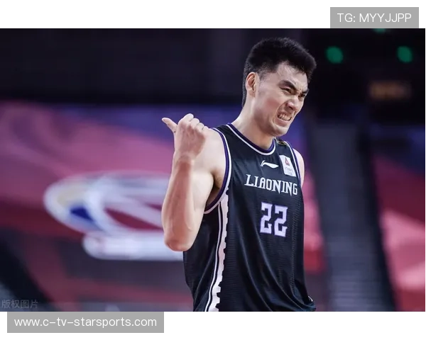 辽宁启程鞍山热身赛，杨鸣热情签名，李晓旭赵继伟悉数出战，辽宁鞍山运动员