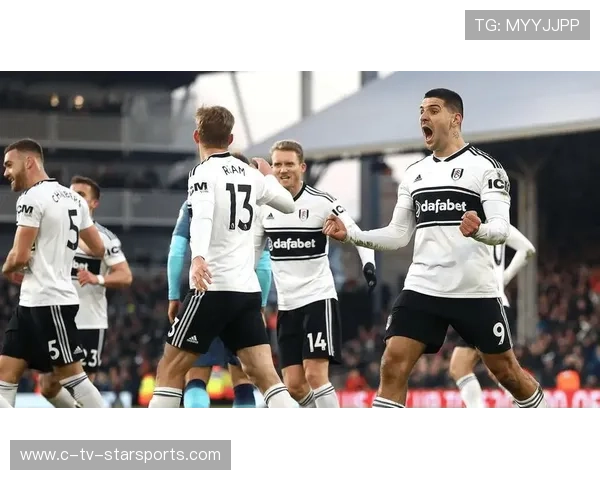 曼联迎接热刺挑战,争四压力山大 曼联迎接热刺挑战,争四压力山大